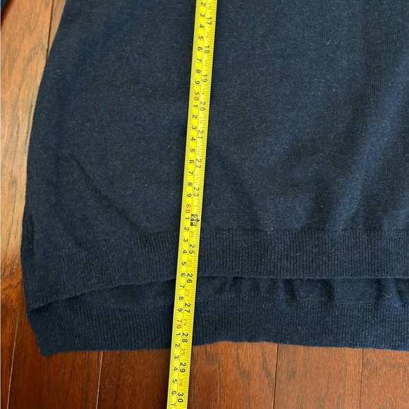 Theory 100% Cashmere Pullover Navy Long Sleeve with Crew Neck size S/P excellent - Picture 4 of 8